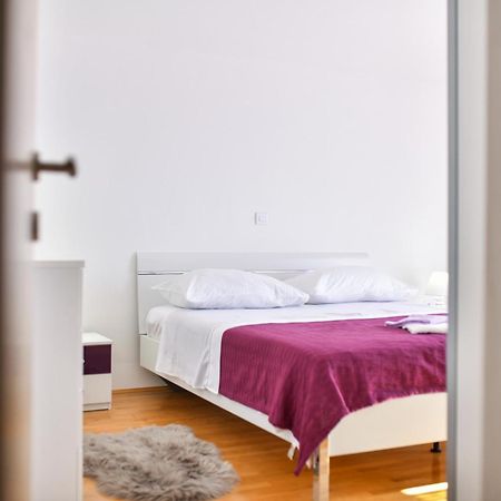 Apartman Novokmet-Crno Hotel Zadar Buitenkant foto