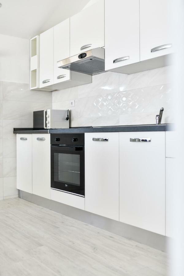 Apartman Novokmet-Crno Hotel Zadar Buitenkant foto